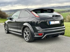 ford-focus-st-25i
