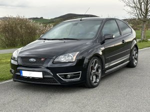 ford-focus-st-25i