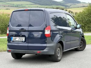 ford-transit-courier