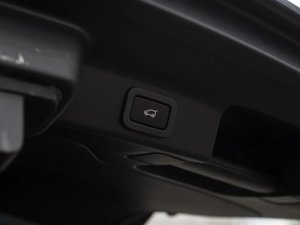 jaguar-f-pace-d200-se-awd