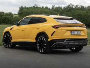 lamborghini-urus-carbon