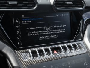 lamborghini-urus-carbon