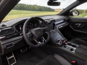 lamborghini-urus-carbon