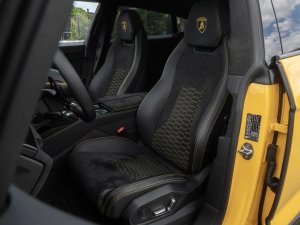 lamborghini-urus-carbon