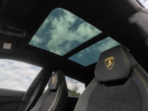 lamborghini-urus-carbon
