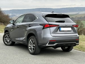 lexus-nx-300h-hybrid-145kw
