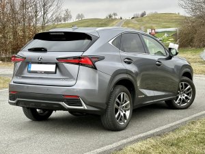 lexus-nx-300h-hybrid-145kw