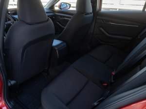 mazda-3-sedan-25-g140-at