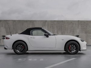 mazda-mx-5-st-homura-skyactiv-g184-remus