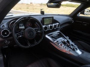 mercedes-benz-amg-gt-s-600hp-carbon