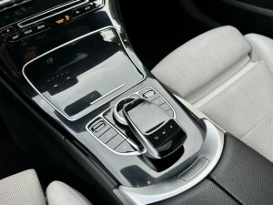 mercedes-benz-tridy-c-250d-t