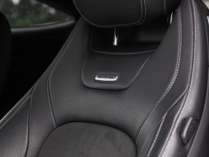 mercedes-benz-tridy-c-63-amg-coupe