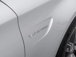 mercedes-benz-tridy-c-63-amg-coupe
