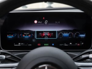mercedes-benz-tridy-c-amg-c63-s-e-performance
