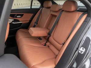 mercedes-benz-tridy-c-amg-c63-s-e-performance