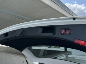 mercedes-benz-tridy-e-350-cdi-t-4m