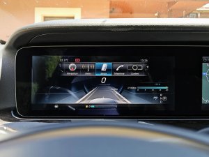mercedes-benz-tridy-e-400-t-4matic