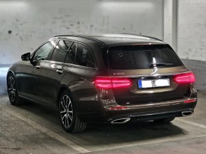 mercedes-benz-tridy-e-400-t-4matic