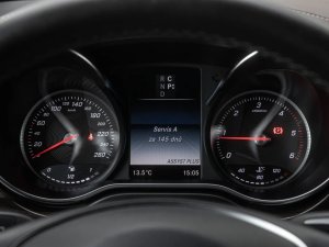 mercedes-benz-tridy-v-250d-4matic