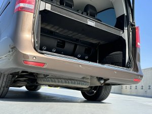 mercedes-benz-tridy-v-250d-long-4matic-aled360nezt