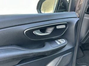 mercedes-benz-tridy-v-250d-long-4matic-aled360nezt