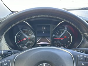 mercedes-benz-tridy-v-250d-long-4matic-aled360nezt