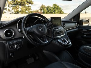 mercedes-benz-tridy-v-250d-long-4matic-aled360nezt