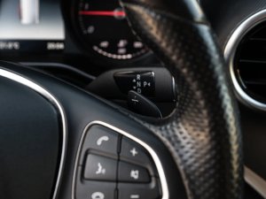 mercedes-benz-tridy-v-250d-long-4matic-aled360nezt