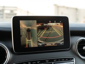 mercedes-benz-tridy-v-250d-long-4matic-aled360nezt
