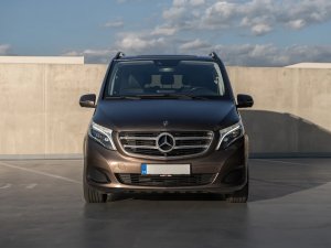 mercedes-benz-tridy-v-250d-long-4matic-aled360nezt