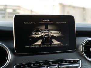 mercedes-benz-tridy-v-250d-long-4matic-aled360nezt