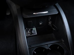 mercedes-benz-tridy-v-250d-long-4matic-aled360nezt
