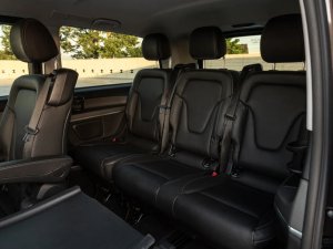 mercedes-benz-tridy-v-250d-long-4matic-aled360nezt