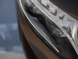 mercedes-benz-tridy-v-250d-long-4matic-aled360nezt