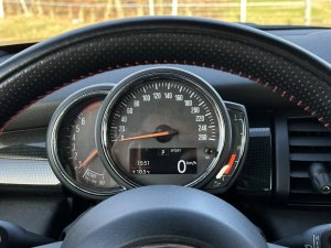 mini-cooper-s-20i-141kw