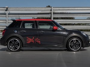 mini-cooper-s-jcw-paket