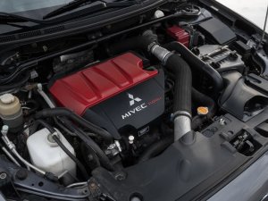 mitsubishi-lancer-evo-x