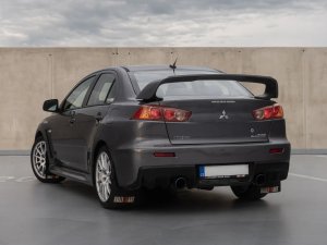 mitsubishi-lancer-evo-x