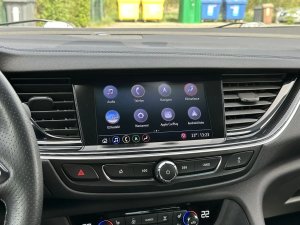 opel-insignia-sport-tourer