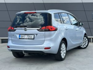 opel-zafira-tourer-14t-lpg