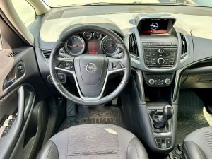 opel-zafira-tourer-14t-lpg