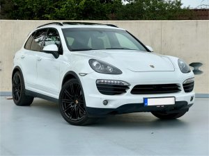 porsche-cayenne-s-48-v8-tiptronic