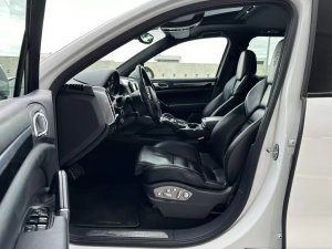 porsche-cayenne-s-48-v8-tiptronic