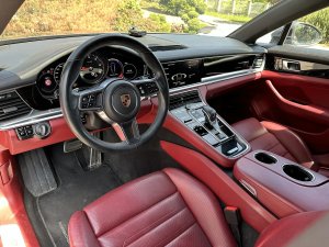 porsche-panamera-4s