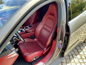 porsche-panamera-4s