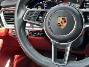 porsche-panamera-4s