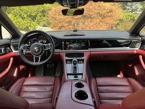 porsche-panamera-4s
