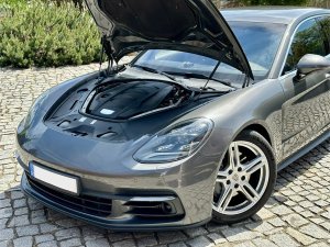 porsche-panamera-4s