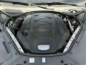 porsche-panamera-4s