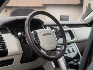 range-rover-vogue-50-sc-autobiography